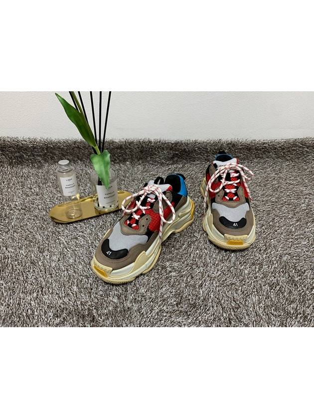 Luxury Balenciaga  Triple S Multi 41 260