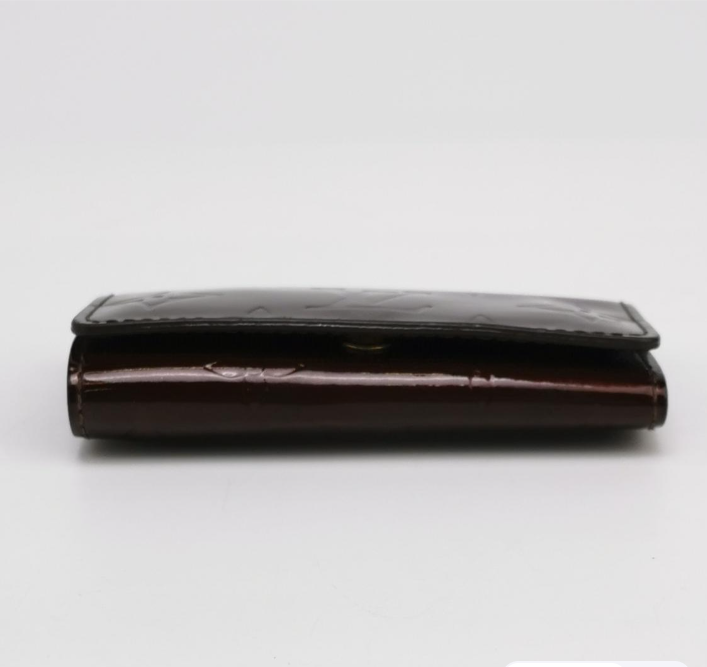 Preloved Louis Vuitton (LV) patent leather Key case wallet cherry color 250107781014831