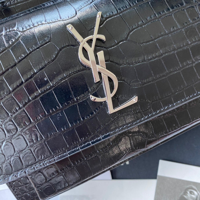 Yves Saint Laurent - Bags - The Wells Bags  450