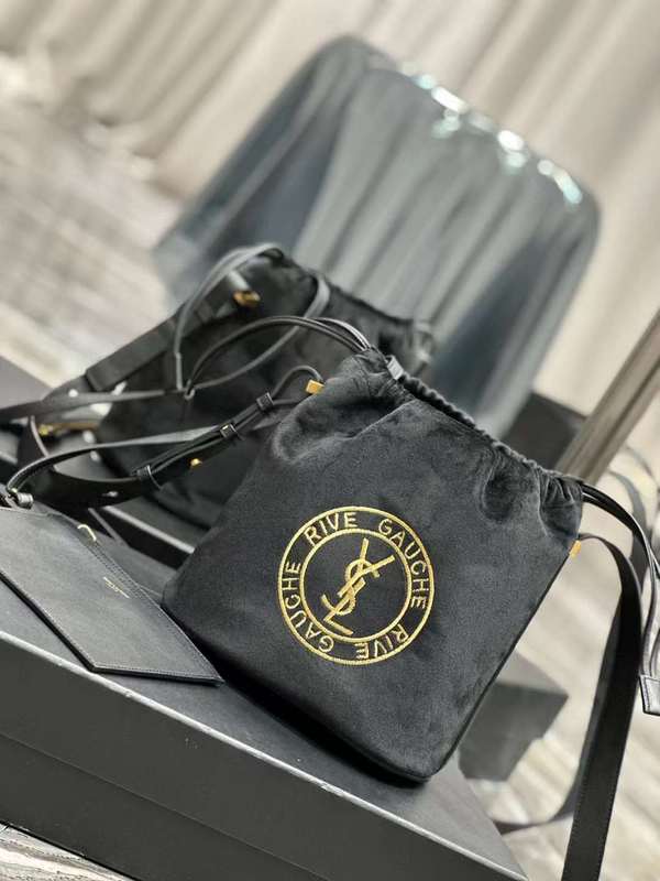 Yves Saint Laurent - Bags - The Wells Bags  568