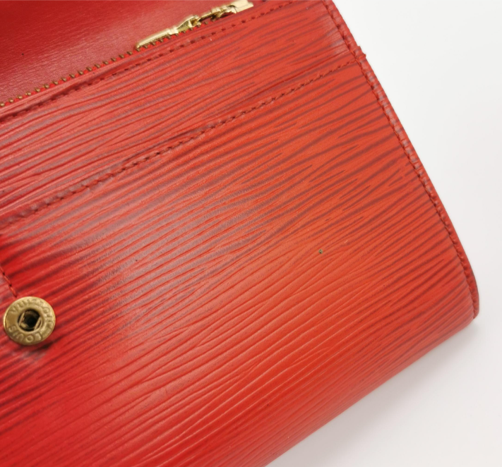 Preloved Louis Vuitton (LV)  Wallet 1995year red 24062178756620