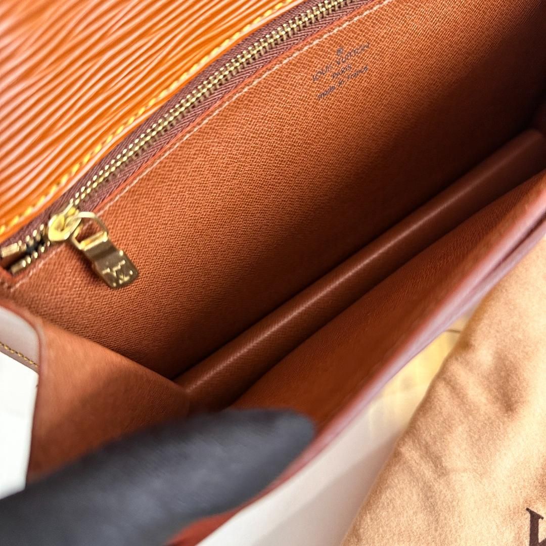 Louis Vuitton Epi Leather Sellier Dragonne Vintage - Brown Clutches, Handbags MR2104202547222A