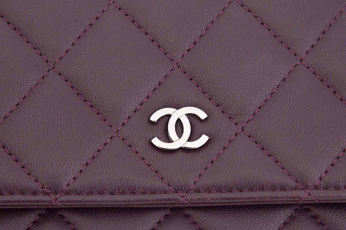 Chanel 2011 Bordeaux Lambskin Wallet on Chain Cross-Body