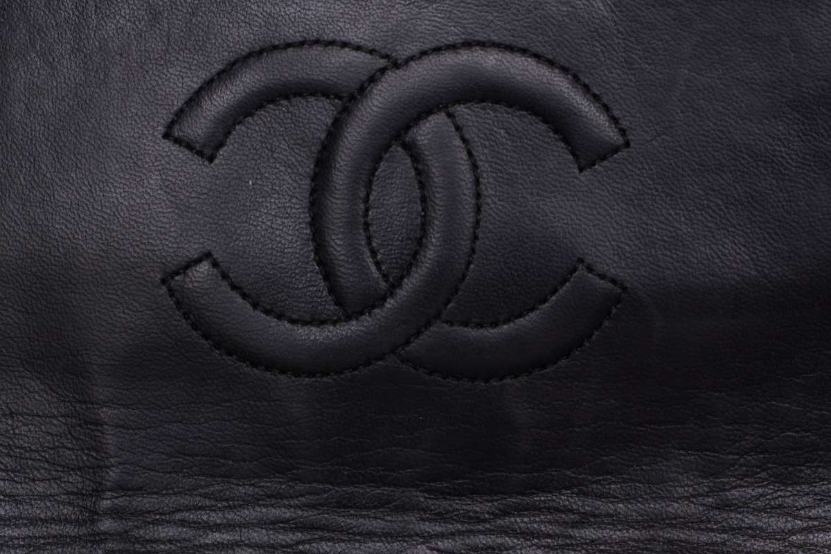 Chanel Matrasse Decacoco Pushlock Chain Shoulder  Black  Shoulder Bag  Shoulder Bag Ladies Shoulder Bag Hybrid 【 Ship】【SS】 E-