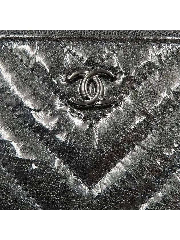 Black Patent Chevron Medium Clutch Chanel