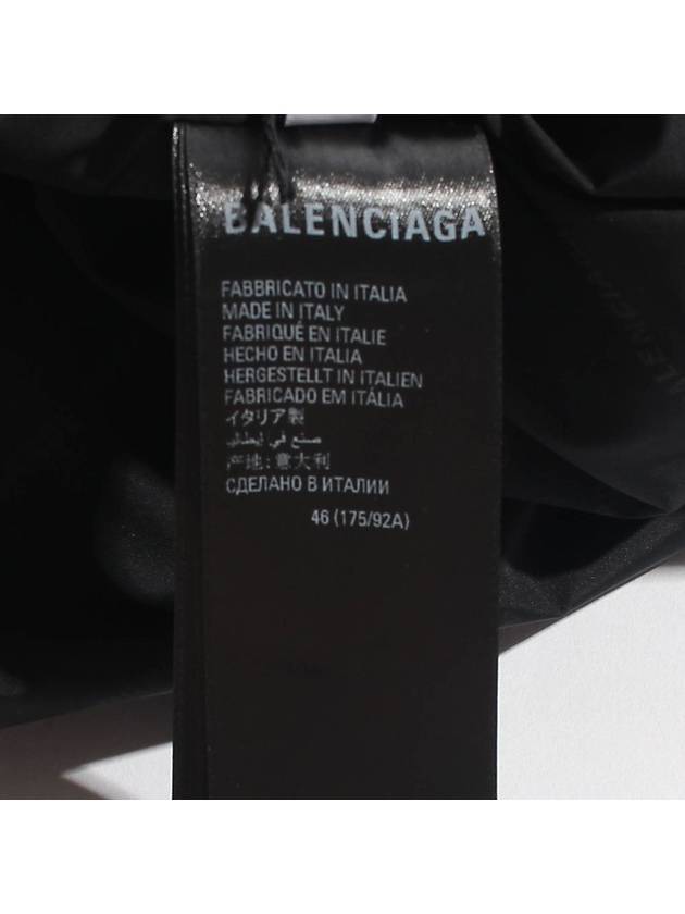 Luxury Balenciaga  Men's Boxy Puffer Padding Black