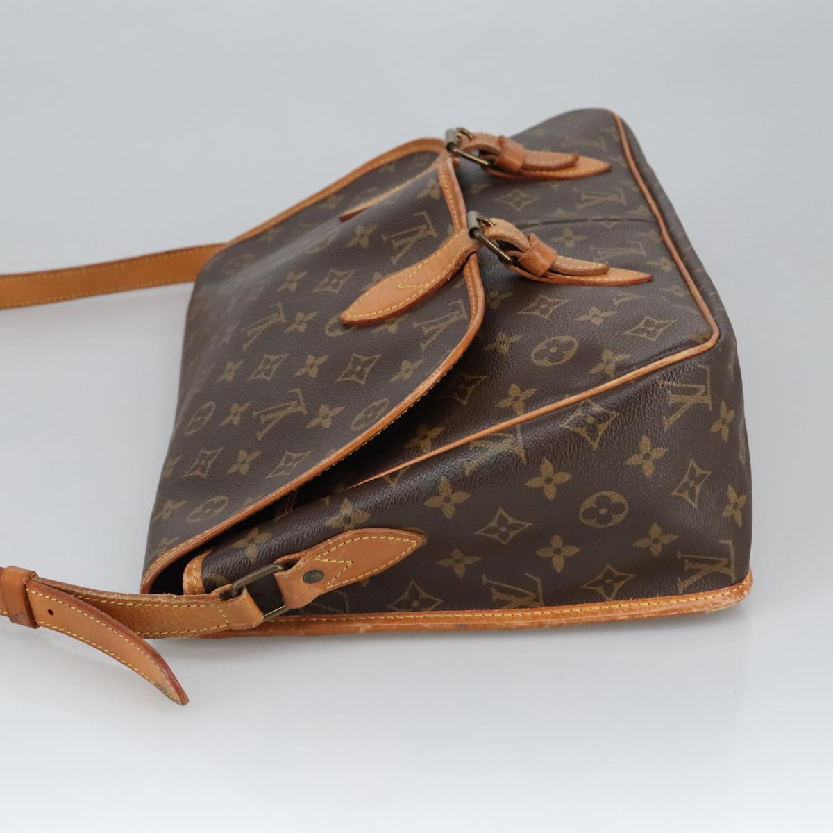 Louis Vuitton Gibecière  Canvas Shoulder Bag