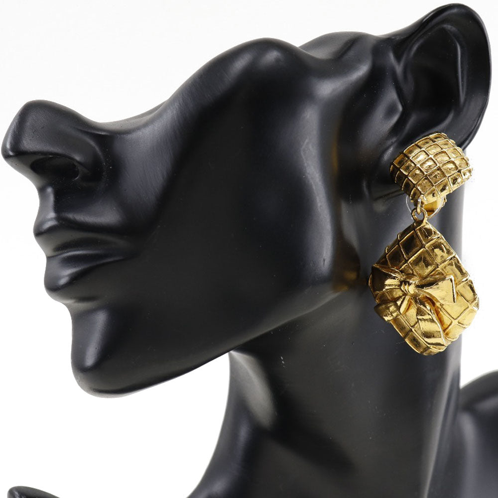 CHANEL Quilted Earrings