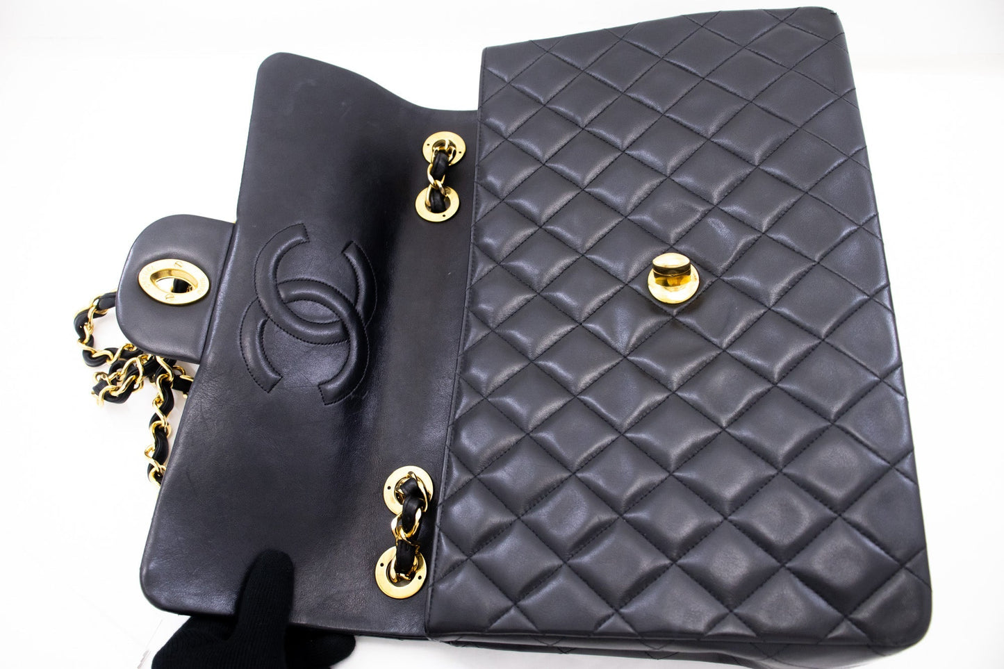 CHANEL Timeless/classique Shoulder Bag