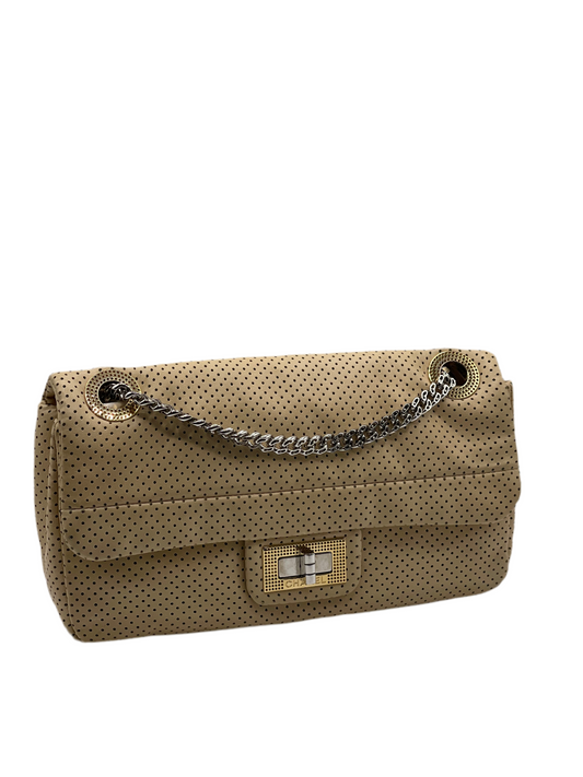 Chanel - Sac 2.55 perforé beige