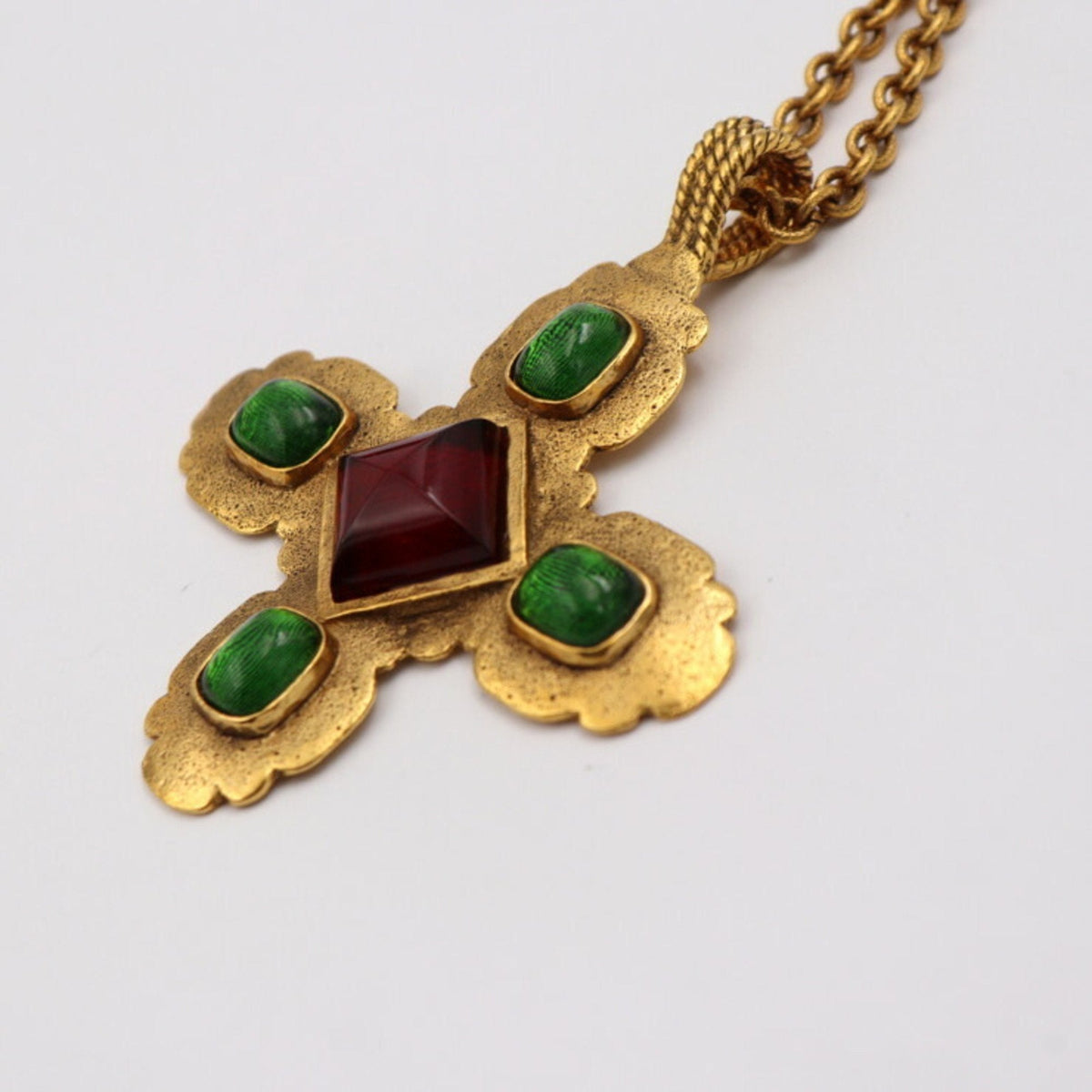Top Quality Chanel Gripoix Necklace