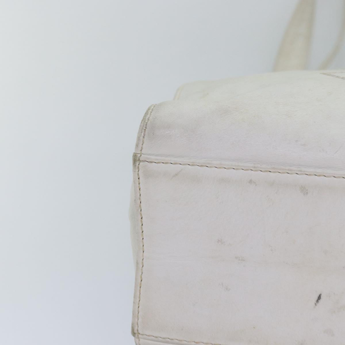 Top Quality Chanel COCO Mark Tote Bag Leather White CC Auth 83380