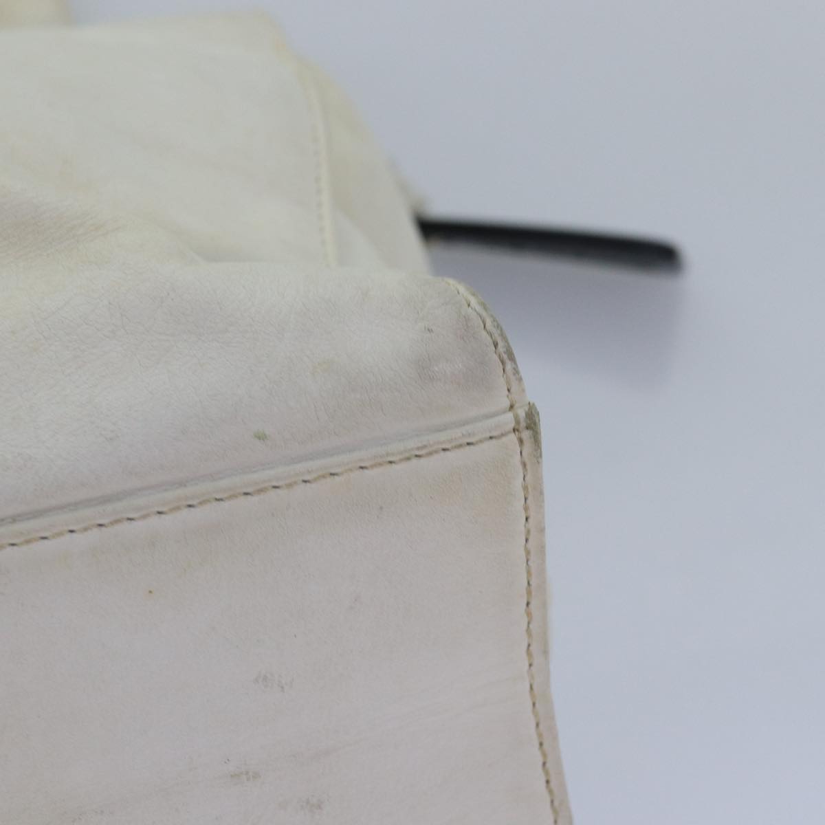 Top Quality Chanel COCO Mark Tote Bag Leather White CC Auth 83380
