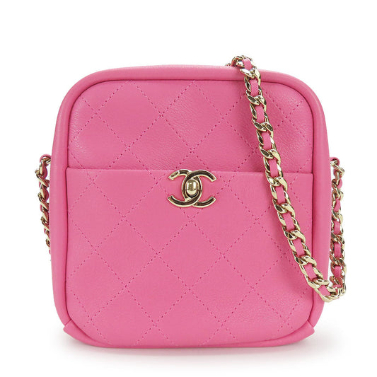 Chanel Matelasse Leather Shoulder Bag