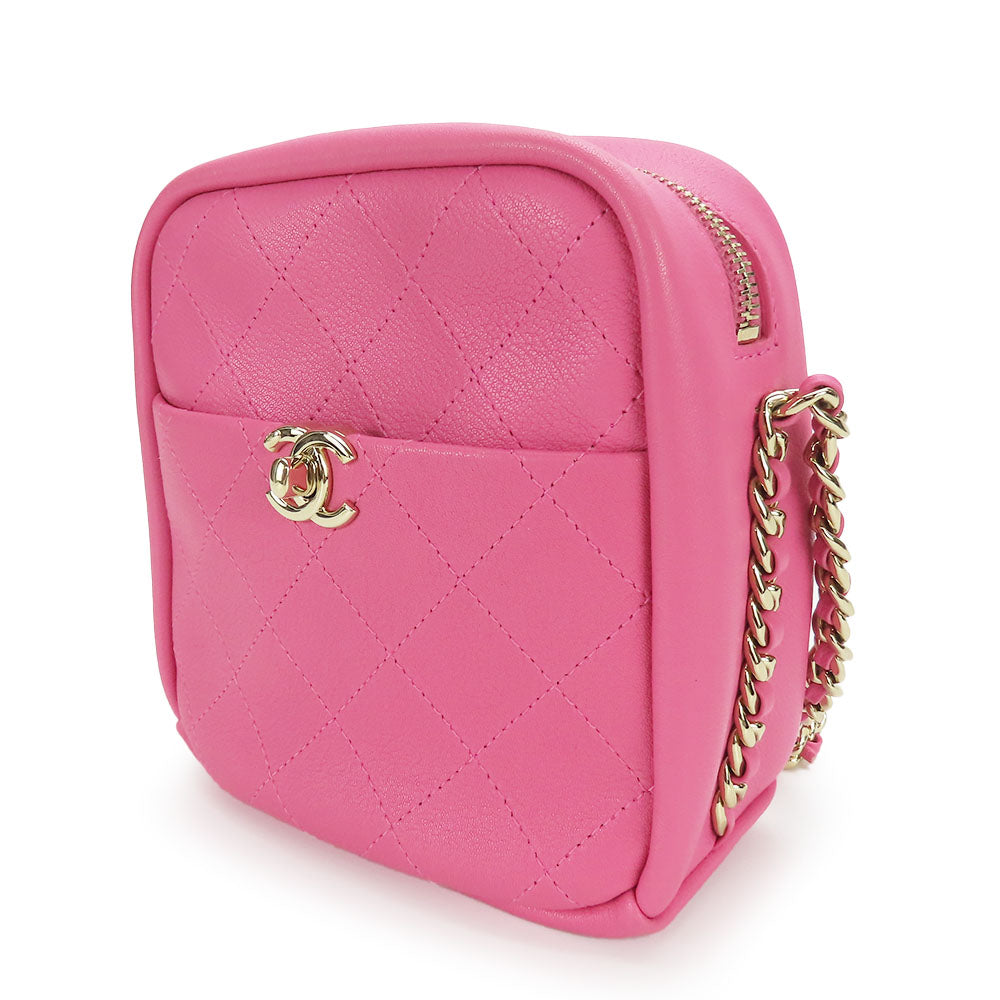 Chanel Matelasse Leather Shoulder Bag