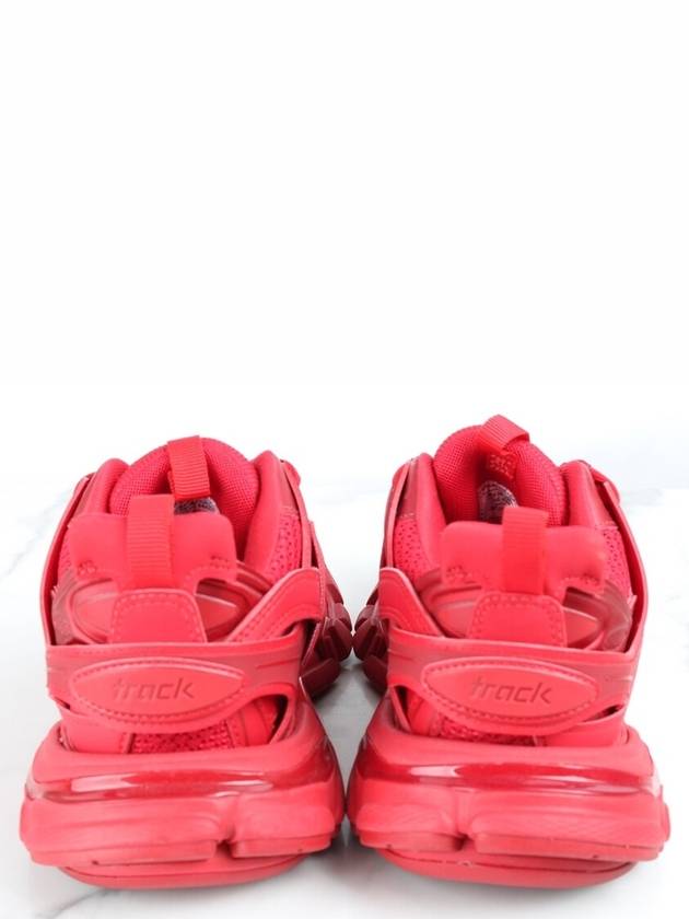Luxury Balenciaga  track sneakers 37 240