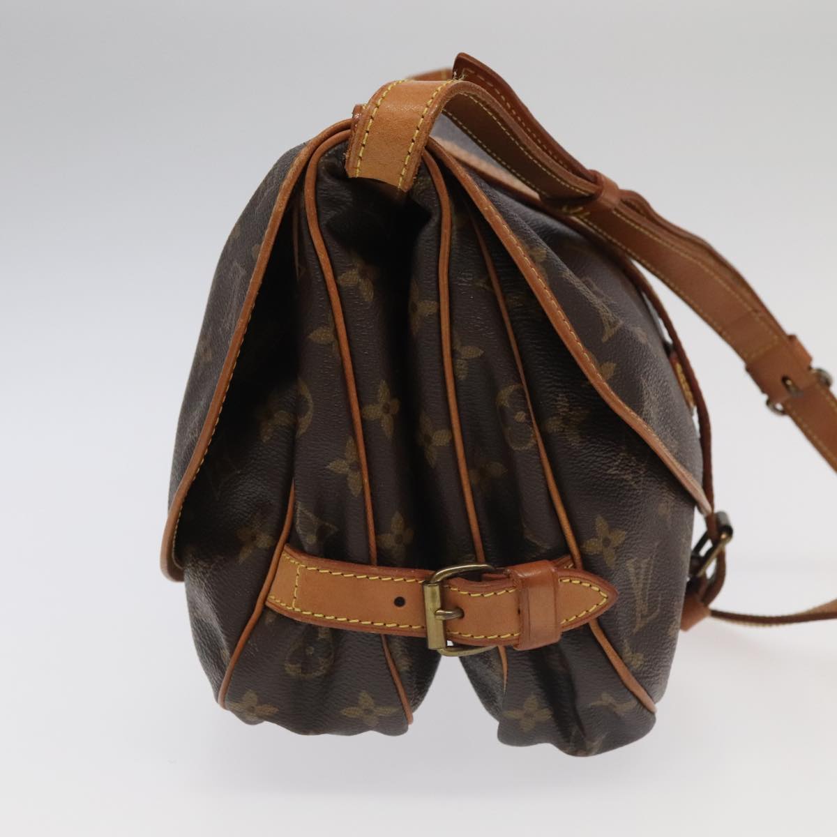 Louis Vuitton Saumur 30  Canvas Shoulder Bag