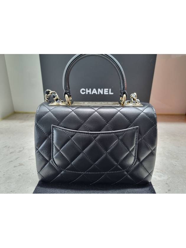 Gold CC Logo Flap Cross Bag Black Chanel