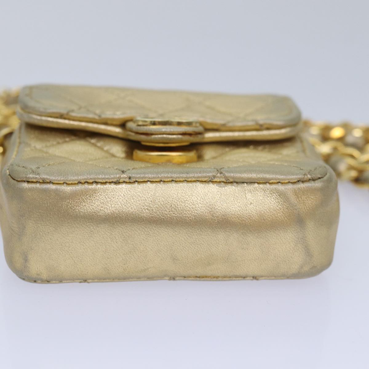 Top Quality Chanel Mini Matelasse Chain Shoulder Bag Lamb Skin Gold Tone CC Auth 84205A