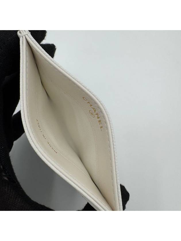 Gold CC Logo Leather Card Wallet White Chanel