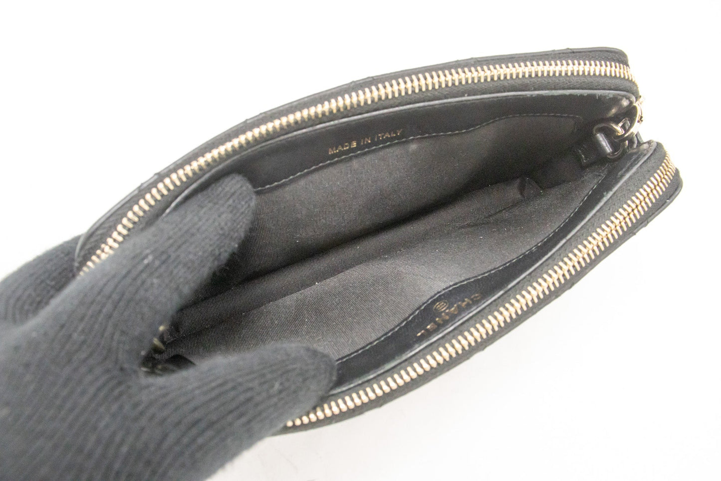 CHANEL Wallet On Chain