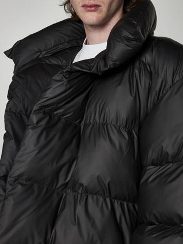 Luxury Balenciaga  Back Logo Wrap Padding Black