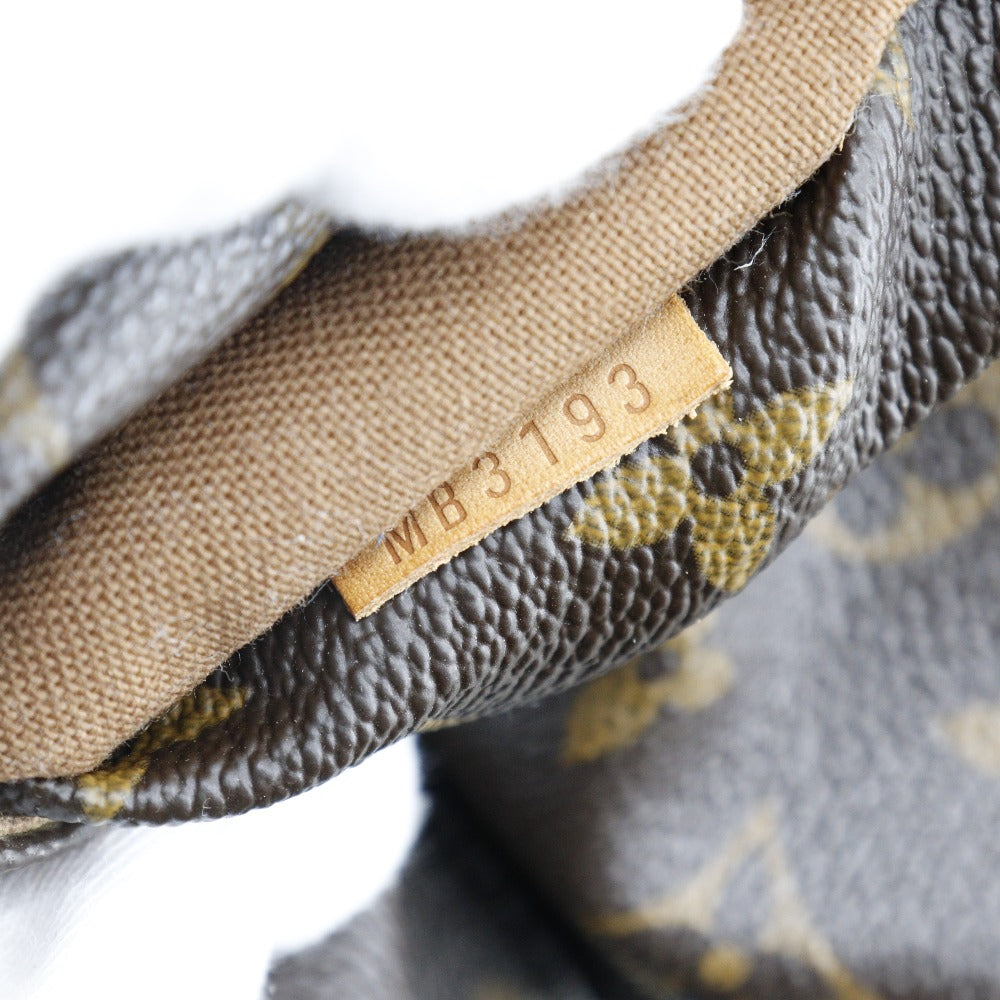 LOUIS VUITTON Totally Tote