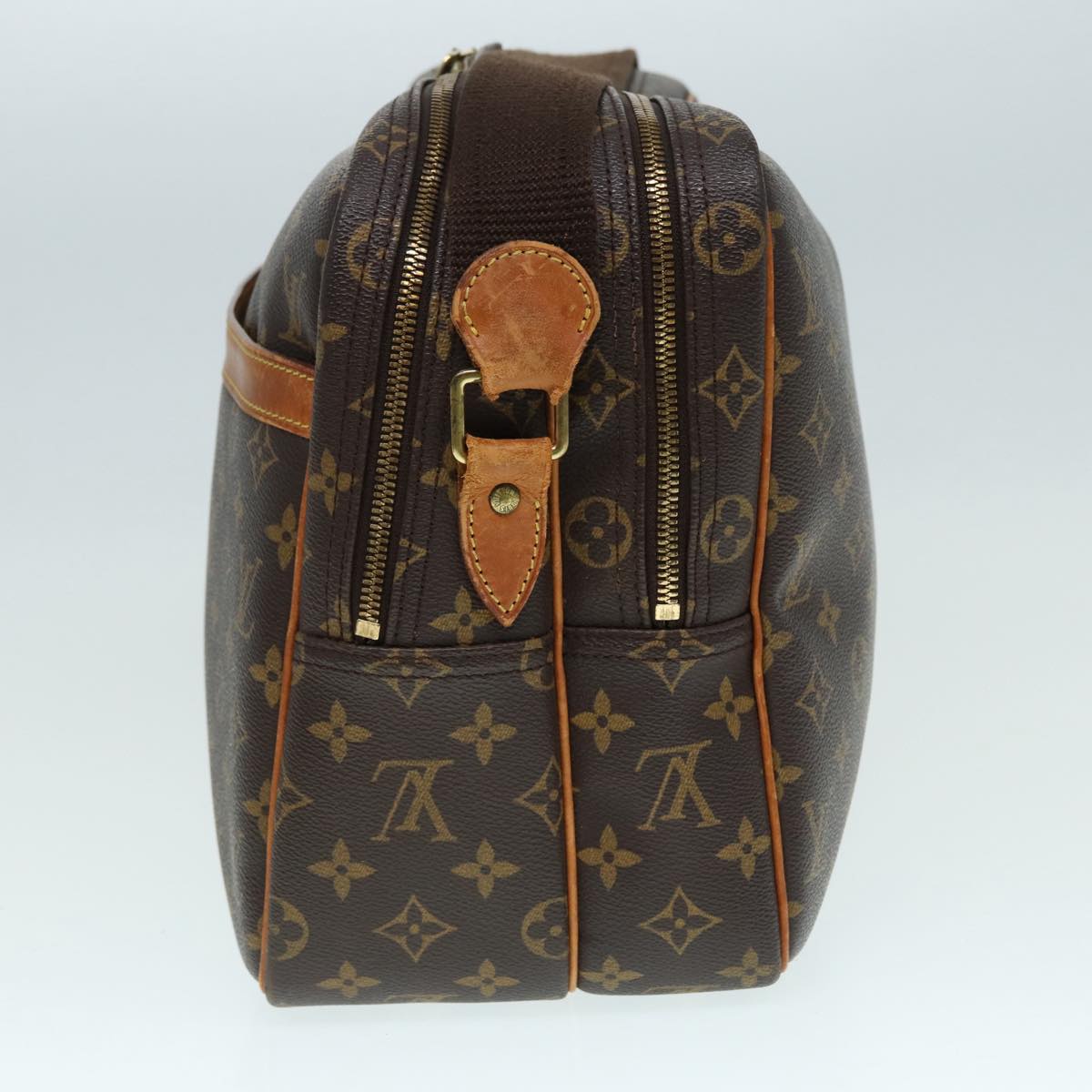 LOUIS VUITTON Monogram Reporter GM Shoulder Bag M45252 LV Auth 85673
