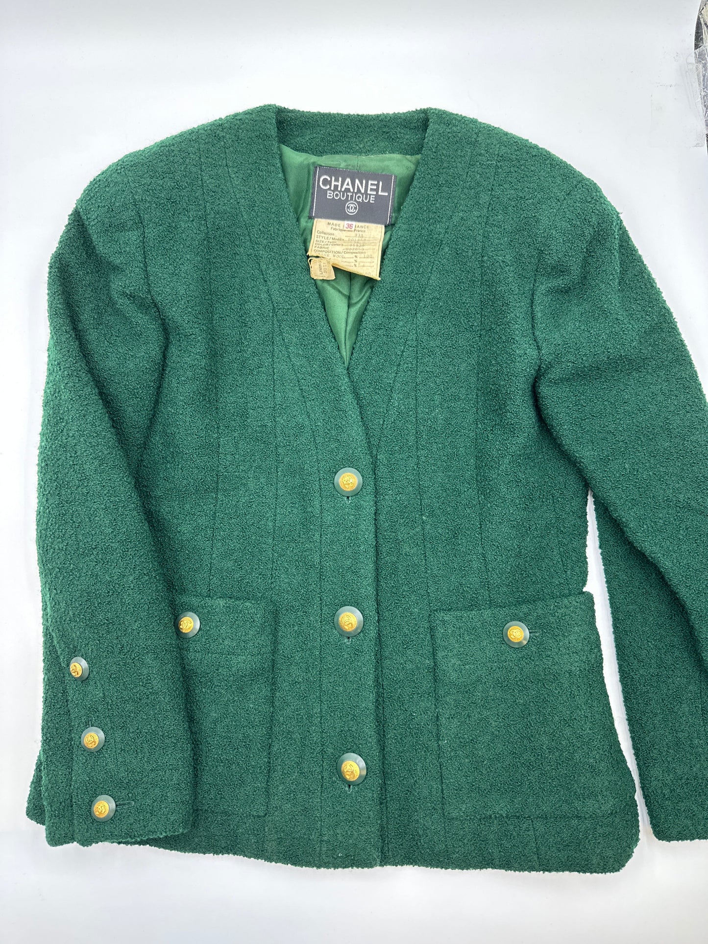 CHANEL 93A GREEN TWEED JACKET DXBK0289
