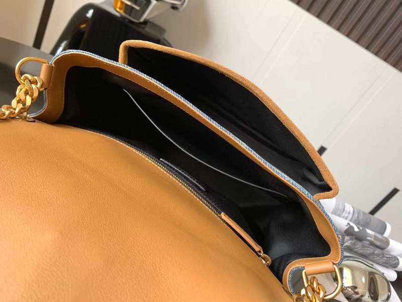 Yves Saint Laurent - Bags - The Wells Bags  360