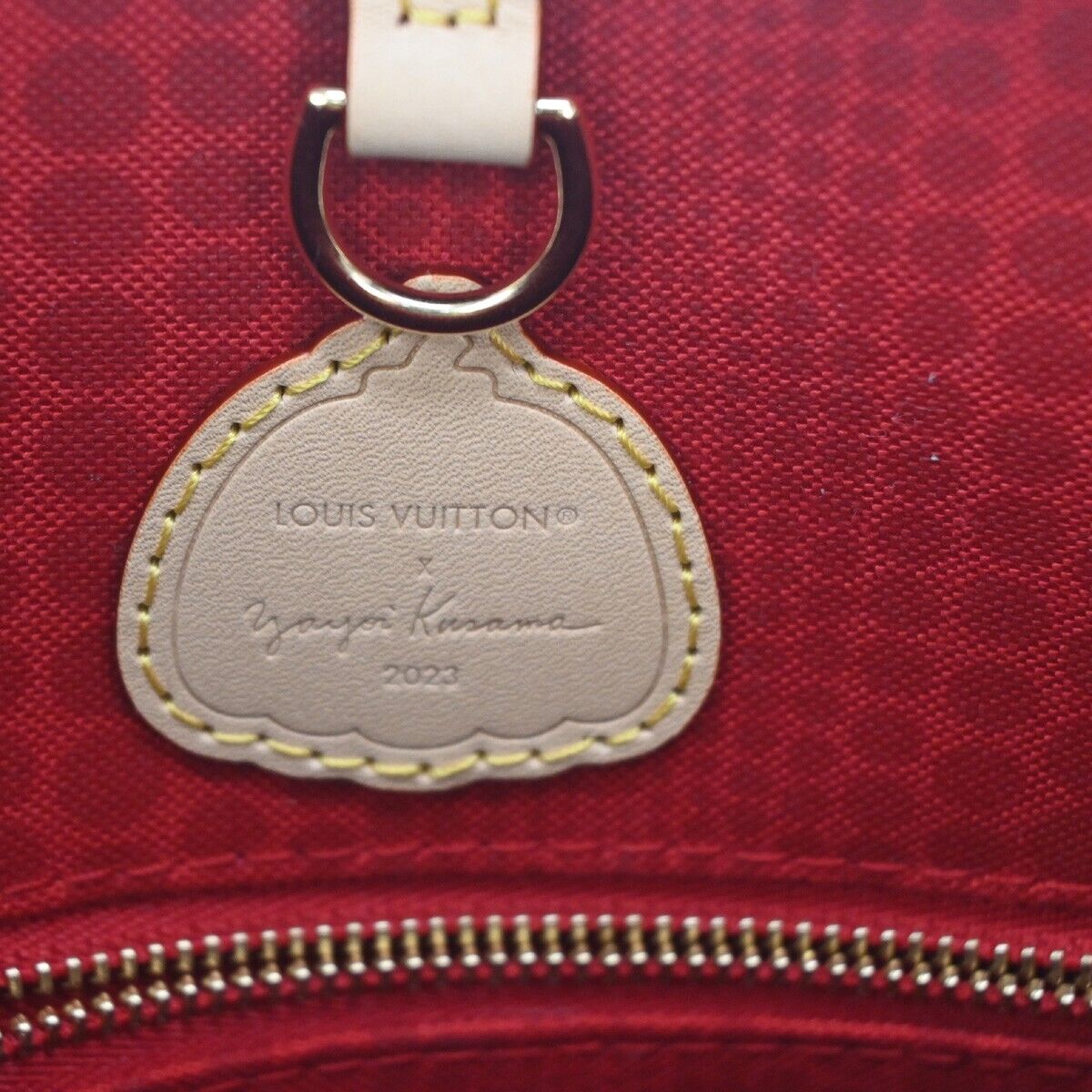 LOUIS VUITTON Onthego Handbag