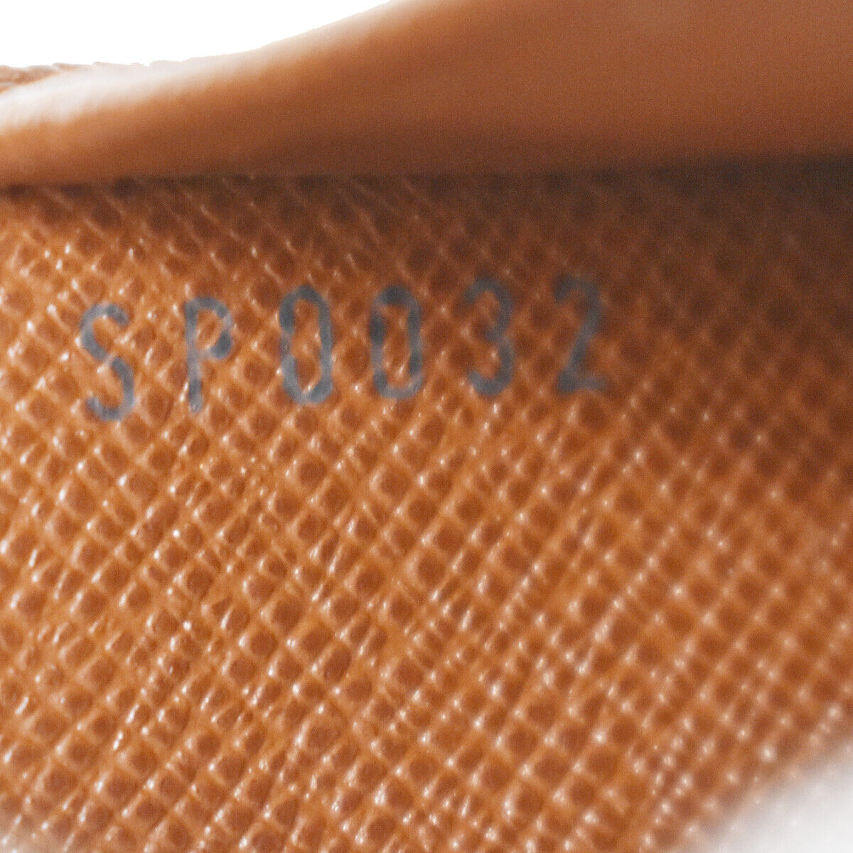 LOUIS VUITTON porte papiers zippe Wallet