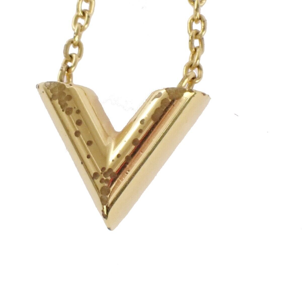 LOUIS VUITTON Essential V Necklace