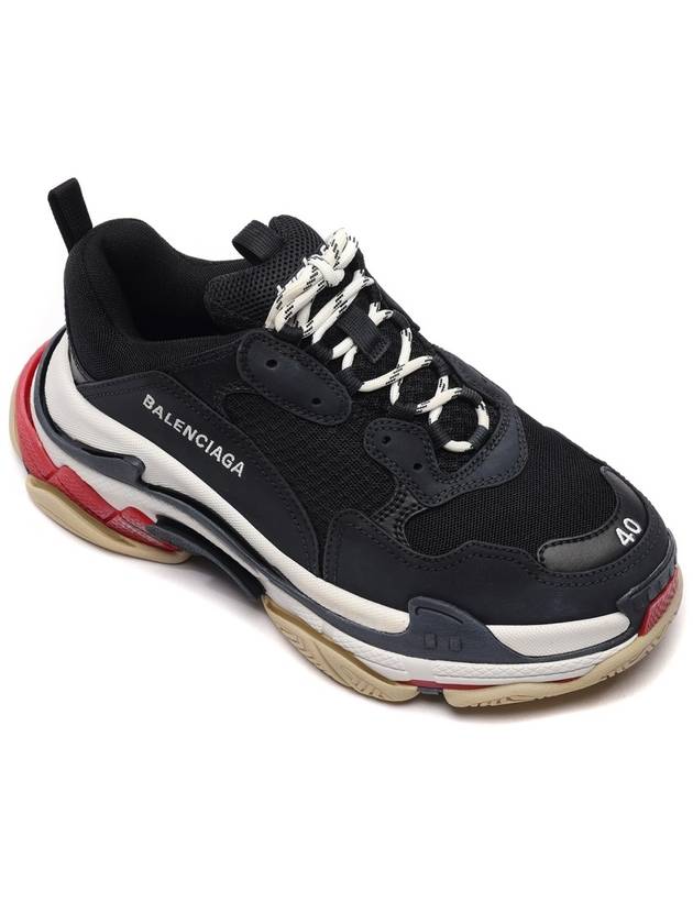 Luxury Balenciaga  Triple S Low Top Sneakers Black