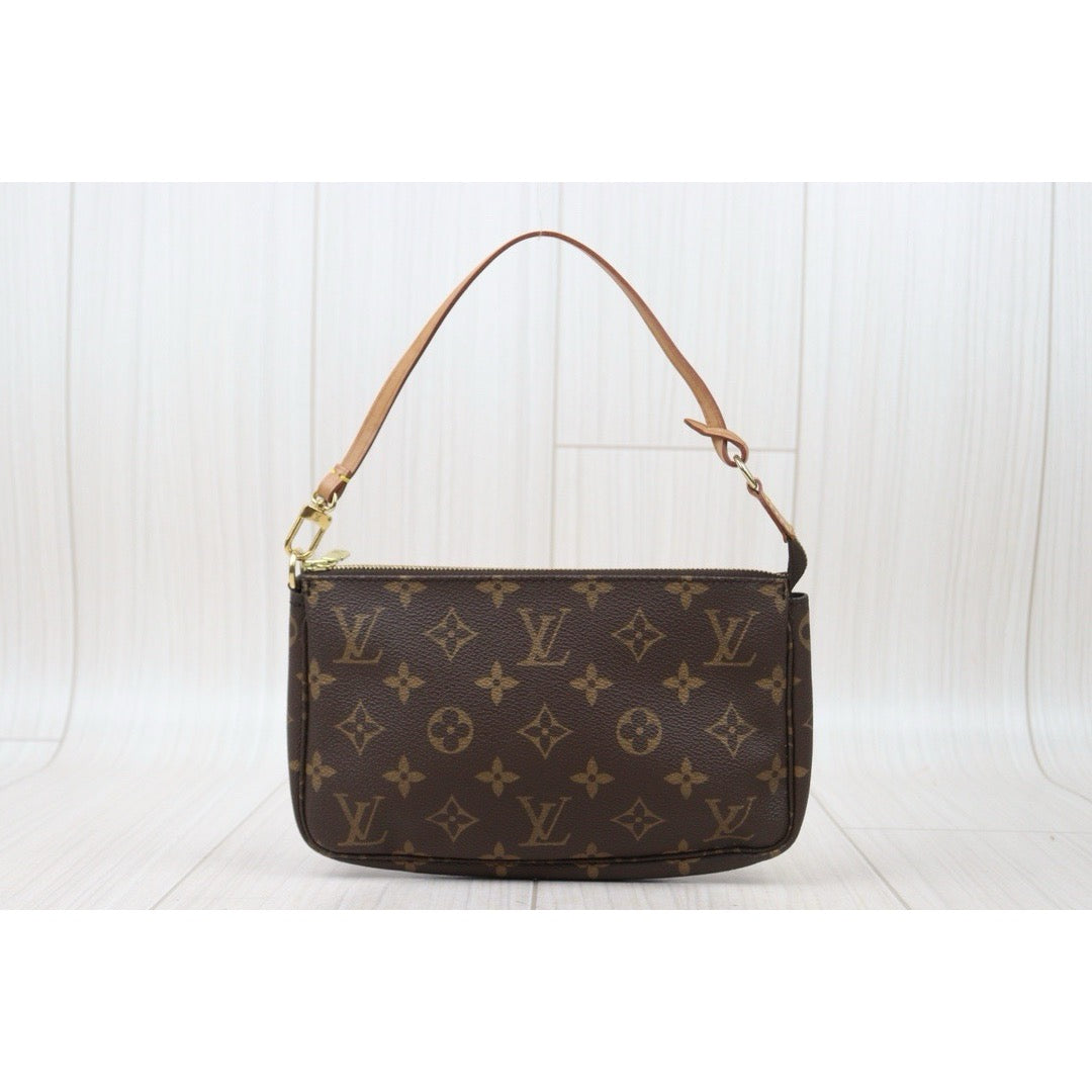 Good ( Rank AB) ｜ LV Monogram Pochette Accessoires Vintage Model｜24091911