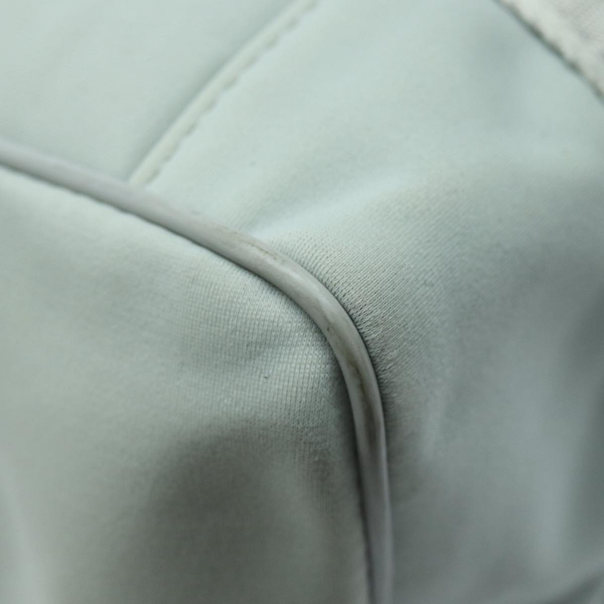 CHANEL Sports Tote Bag Nylon Gray CC Auth 87271