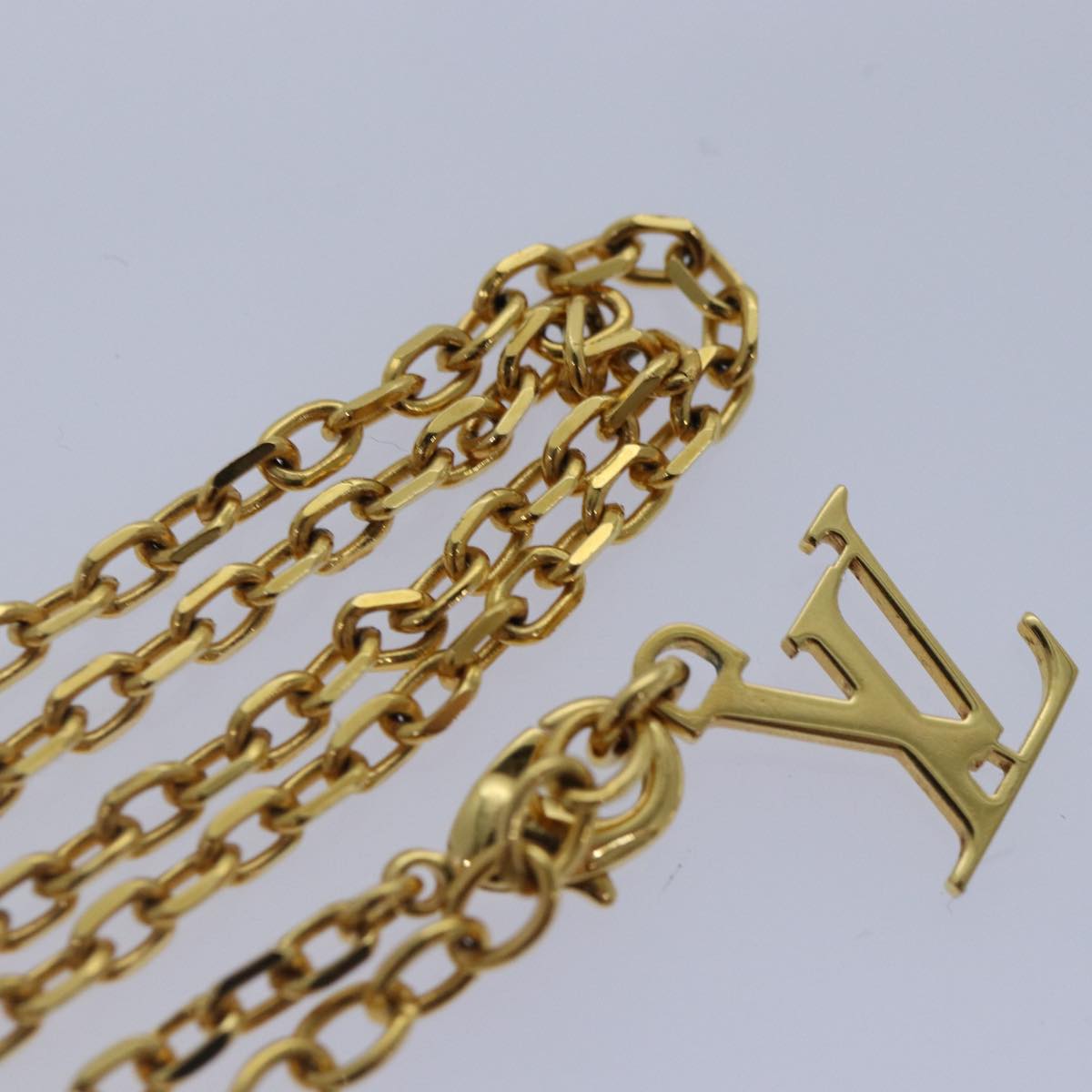 LOUIS VUITTON Pandantif Rock Me Necklace Necklace metal Gold Pink LV Auth 87373