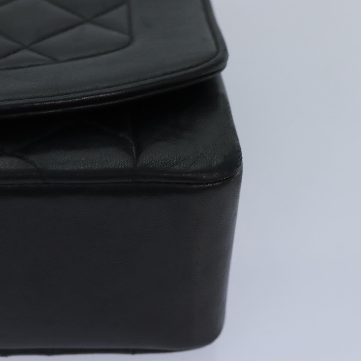 Top Quality Chanel Diana Matelasse Chain Shoulder Bag Lamb Skin Black CC Auth 87740A