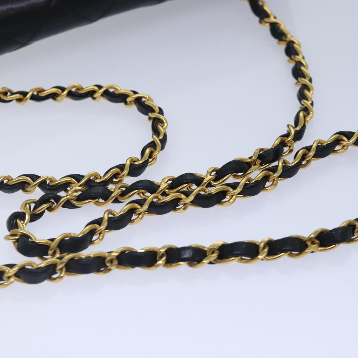 Top Quality Chanel Diana Matelasse Chain Shoulder Bag Lamb Skin Black CC Auth 87740A