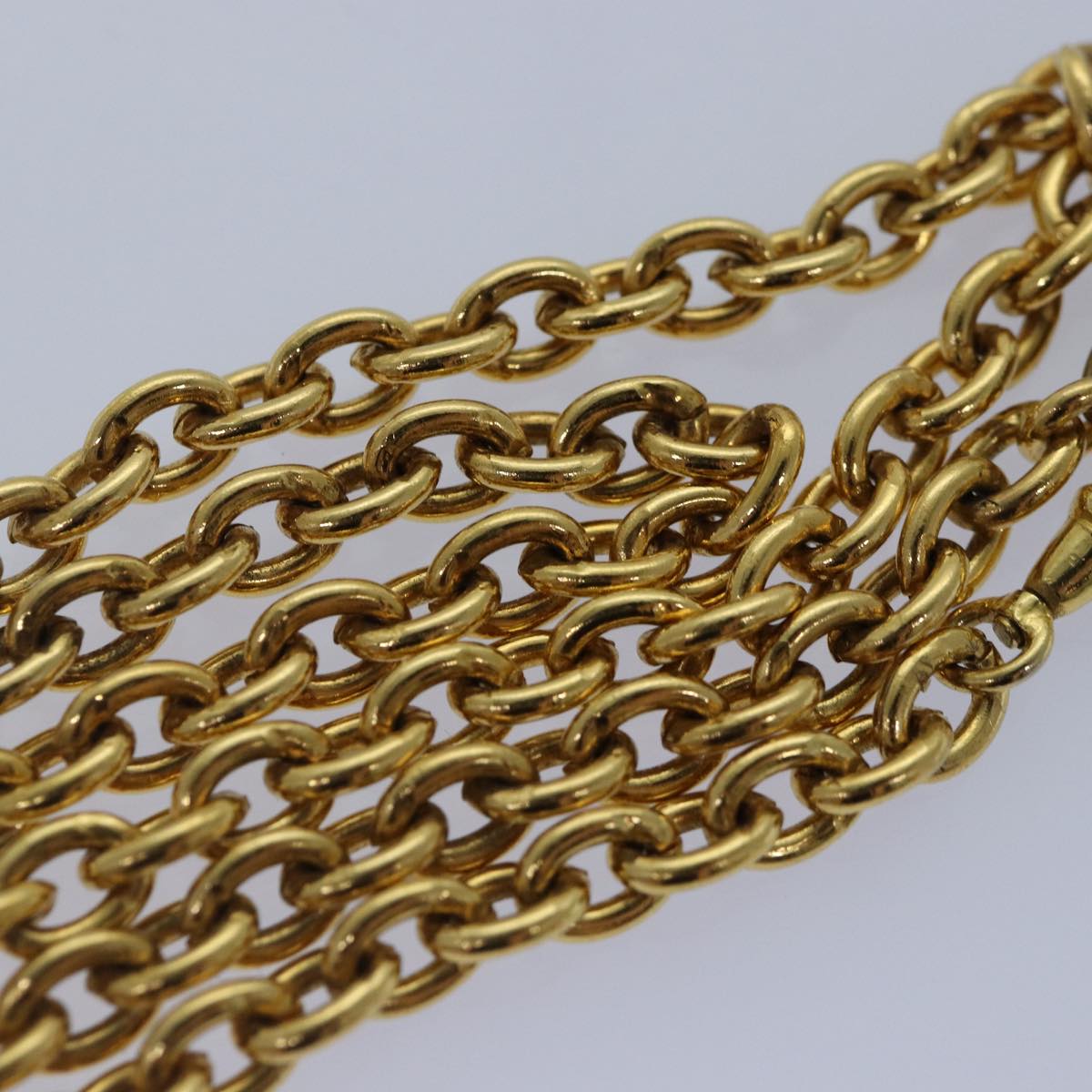 Top Quality Chanel Necklace Metal Gold CC Auth 87804A