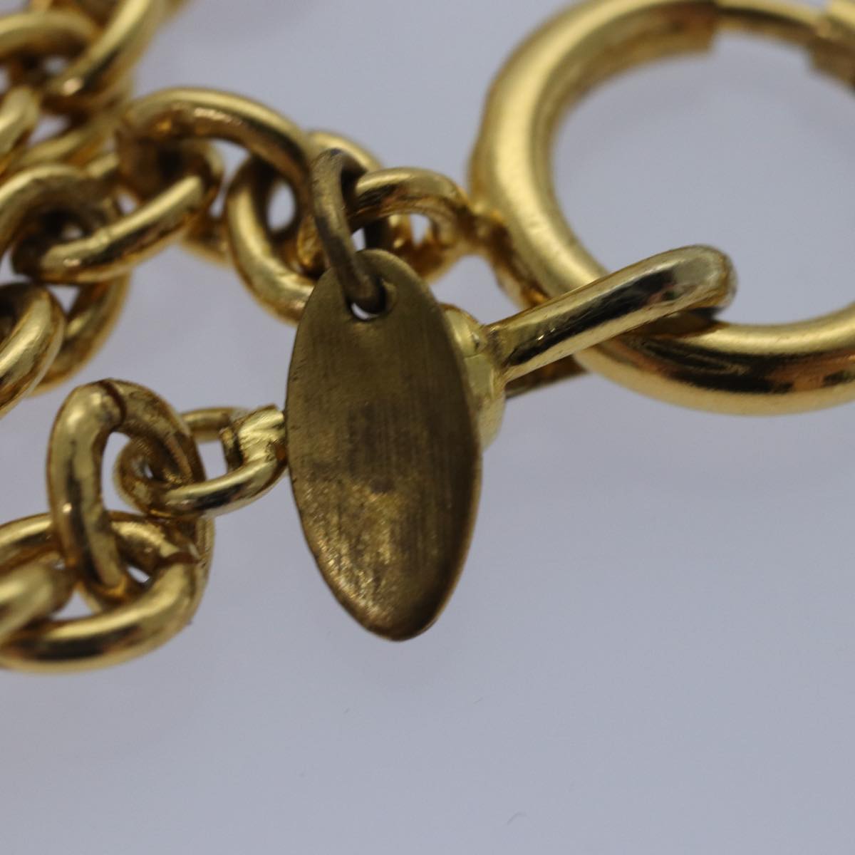 Top Quality Chanel Necklace Metal Gold CC Auth 87804A