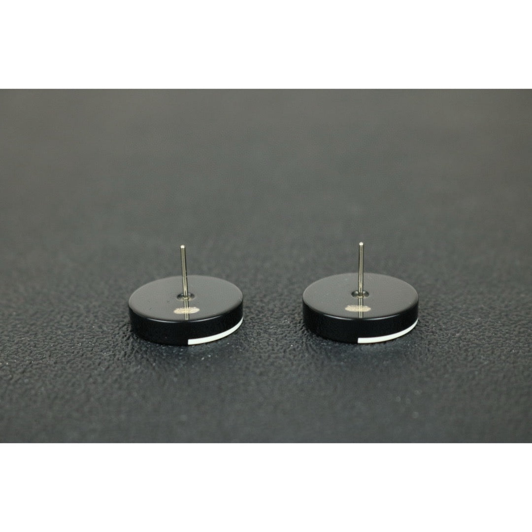 Excellent（Rank SA）｜CHANEL COCO Mark Black and White Combination Earrings｜ X25020918