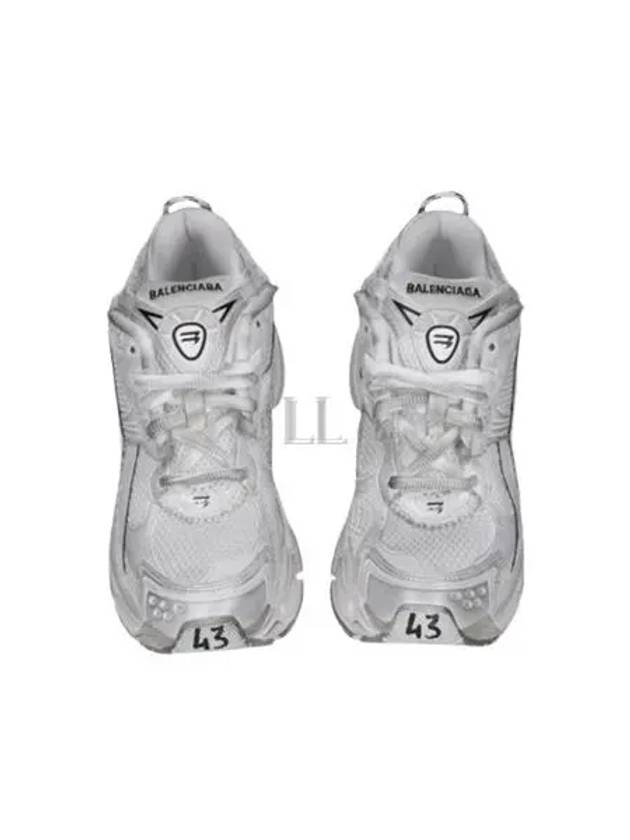 Luxury Balenciaga  Runner Low Top Sneakers White