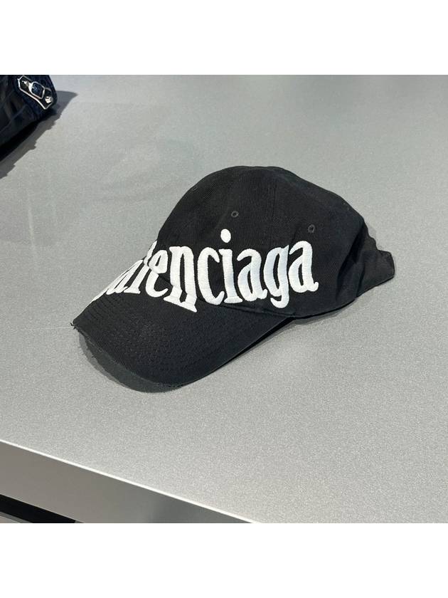 Luxury Balenciaga  diagonal logo ball cap black