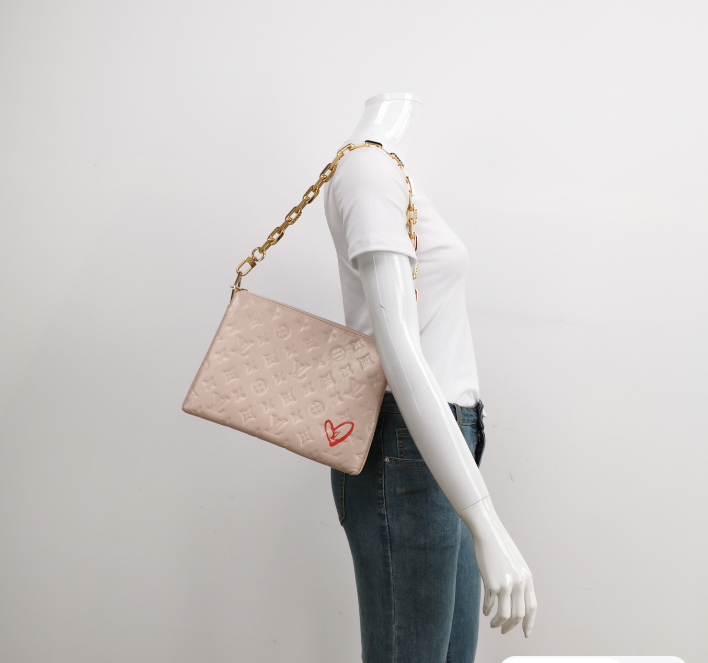 Preloved Louis Vuitton (LV) Coussin bag sheepskin beige 27cm*20cm*12cm 24080478811607