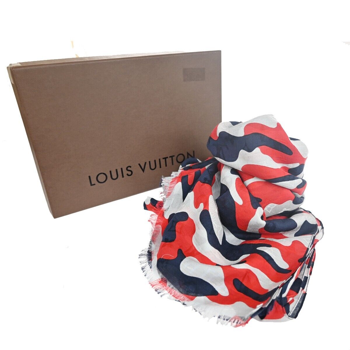 LOUIS VUITTON Scarves