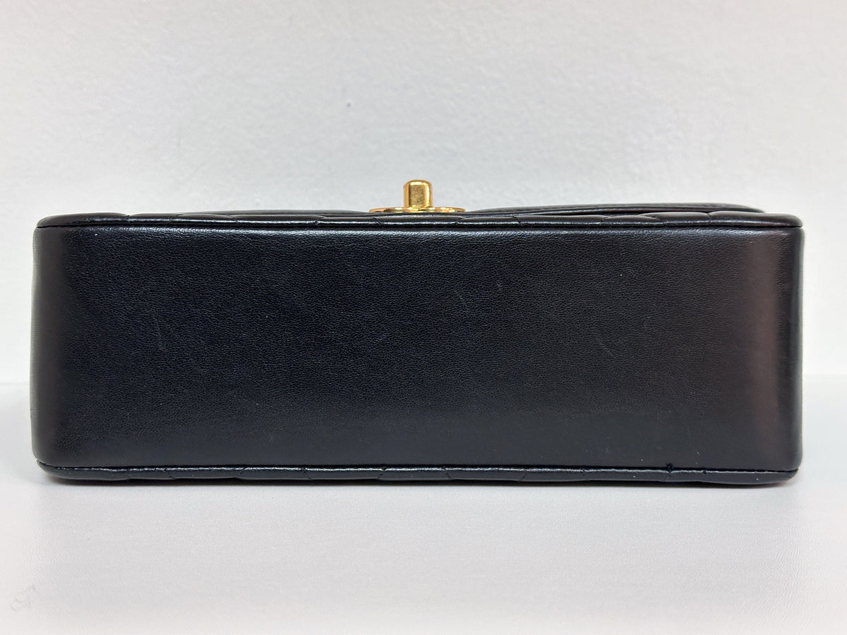 Chanel Small Vintage Diana Lambskin Should Flap Bag Black 3541 holo card