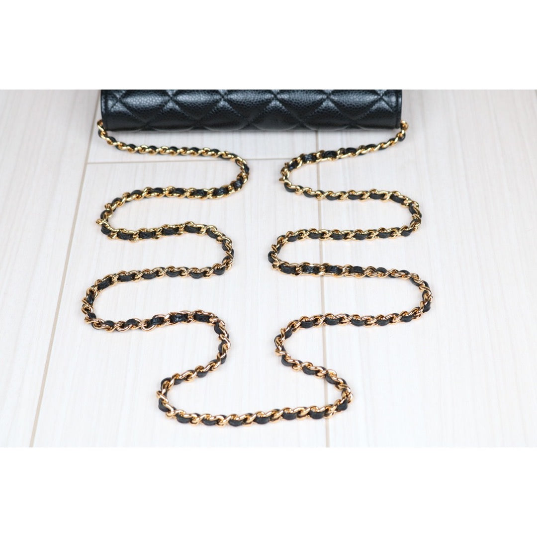 Very Good ( Rank A)｜ CHANEL Matelasse Caviar Skin Chain Wallet Black Gold Hardware Made in 2021-2022 Year ｜W24053101
