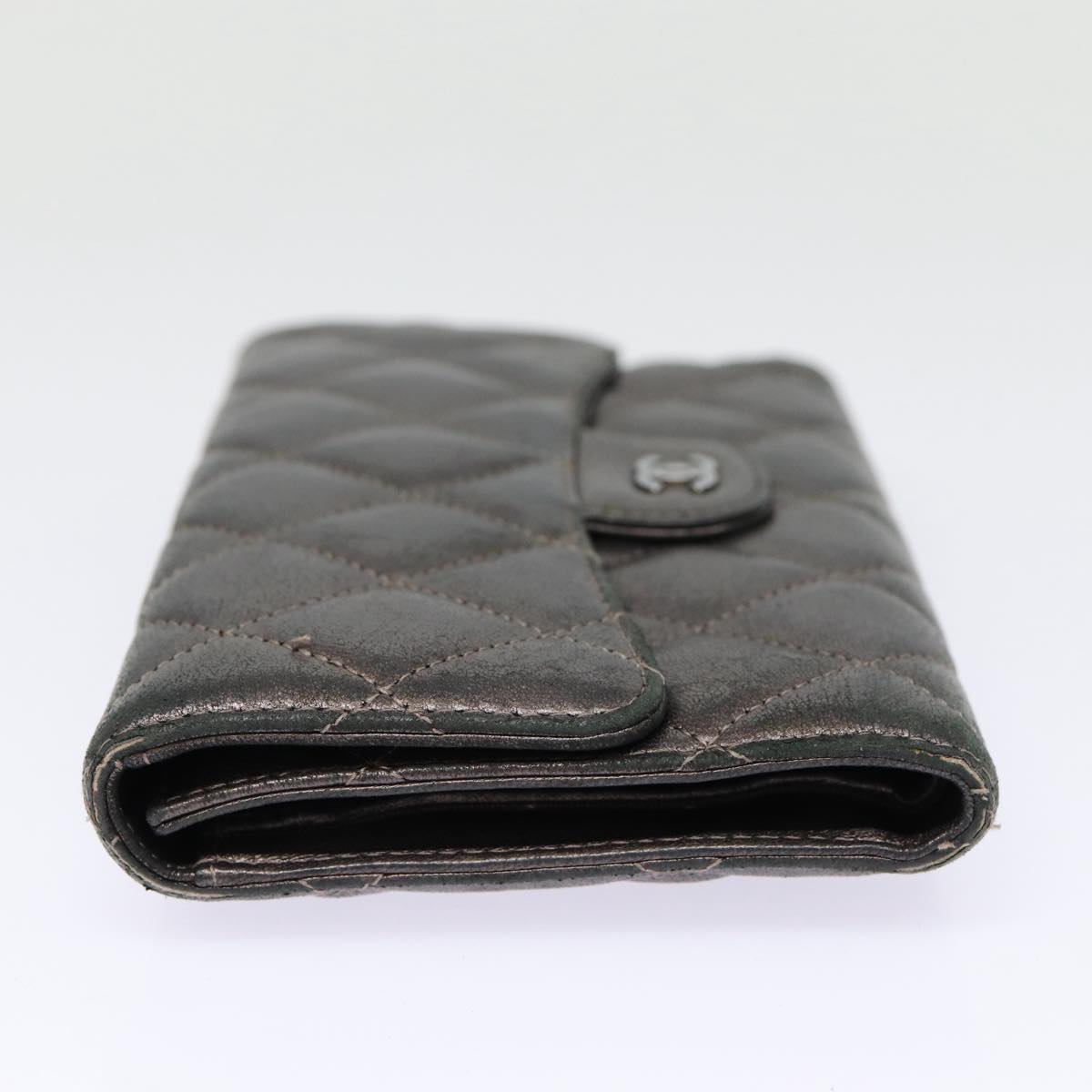 Top Quality Chanel Matelasse Wallet Leather Silver Gunmetal CC Auth 88726