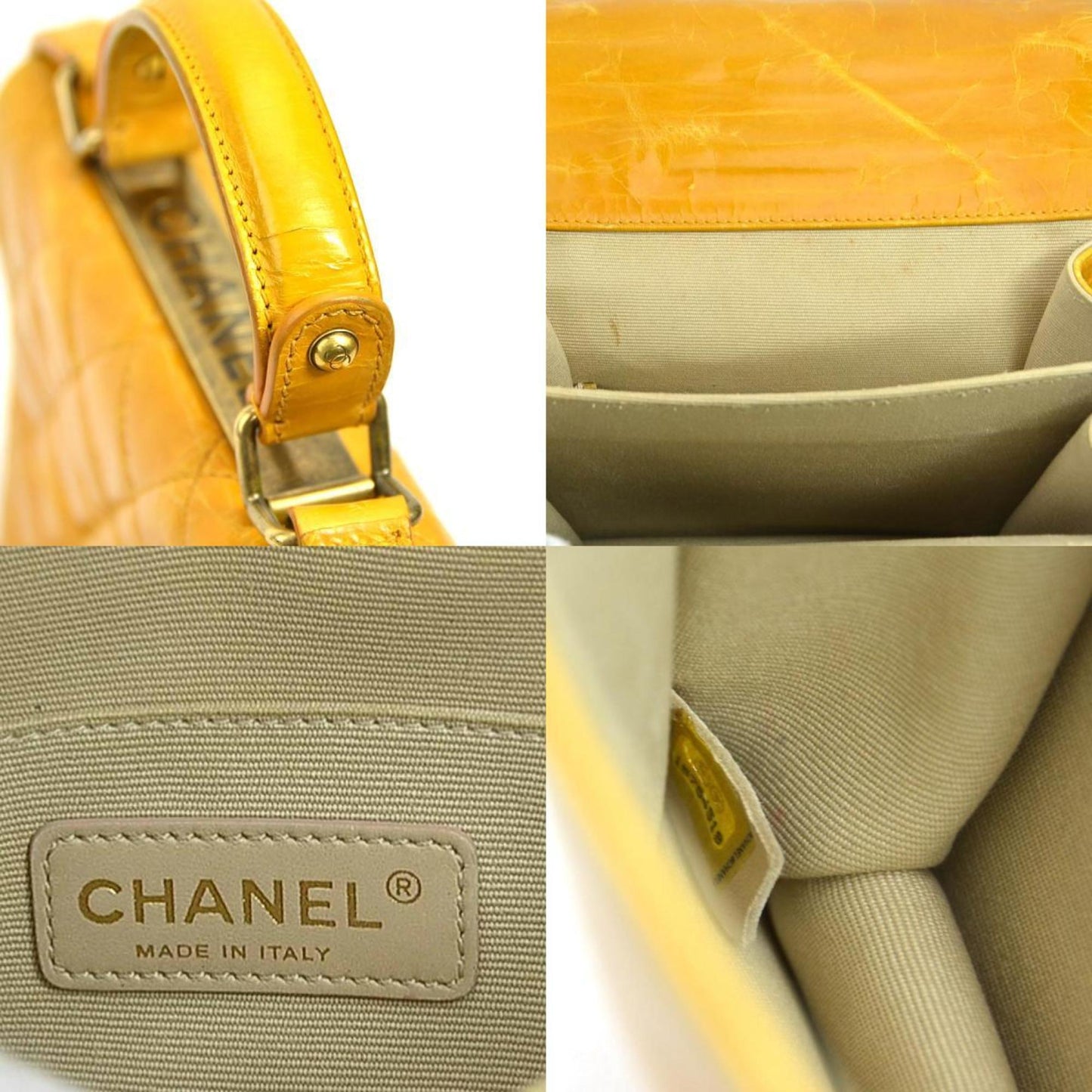 CHANEL Shoulder Bag